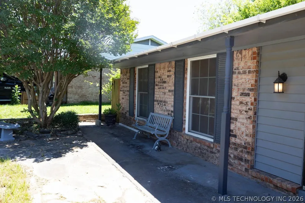 1901 Mason Durant, OK 74701