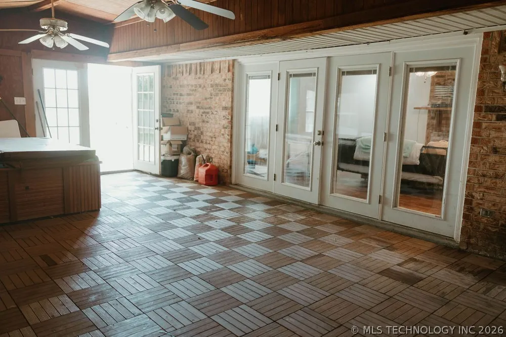 1901 Mason Durant, OK 74701