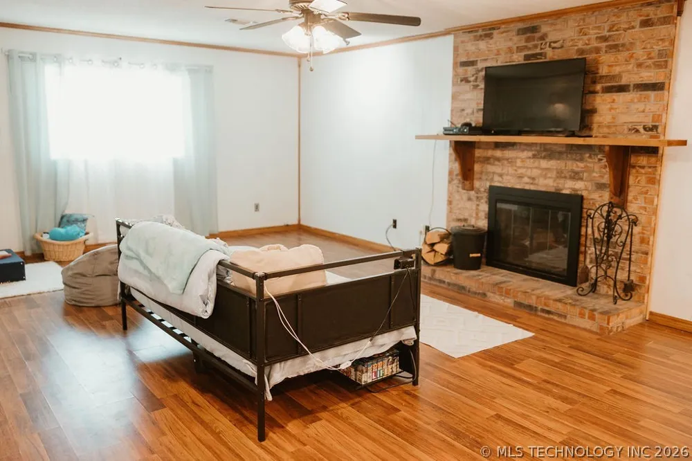 1901 Mason Durant, OK 74701
