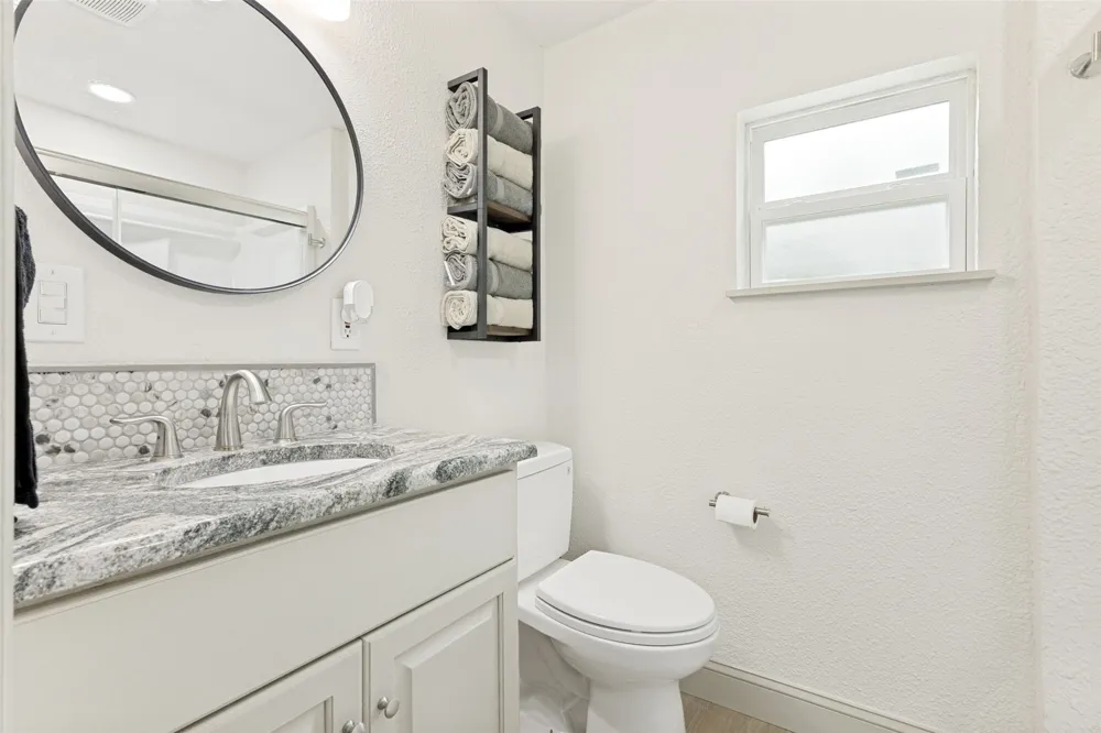 5113 Nadine Drive Haltom City, TX 76117