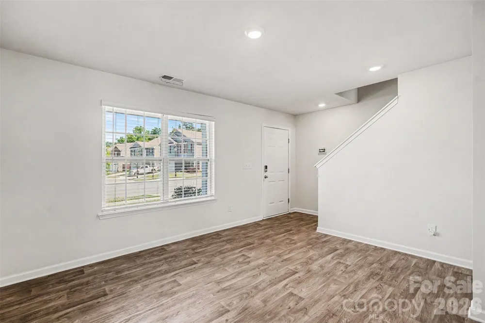 2727 Waybrook Drive Dallas, NC 28034