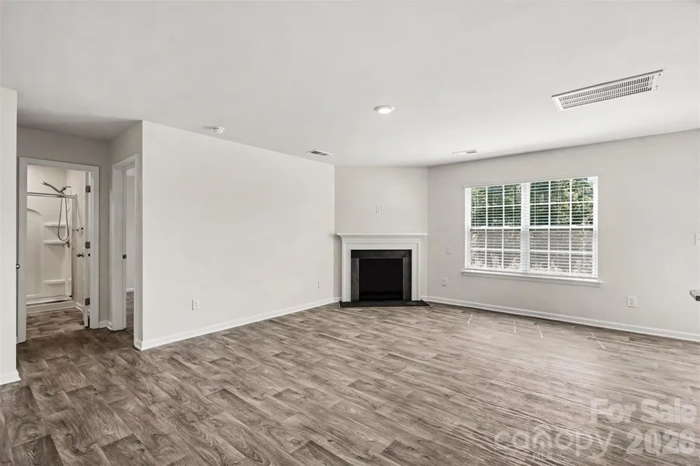2727 Waybrook Drive Dallas, NC 28034