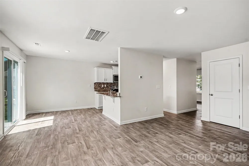 2727 Waybrook Drive Dallas, NC 28034