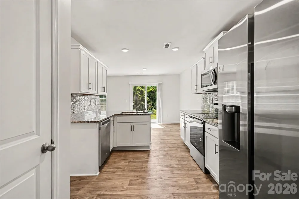 2727 Waybrook Drive Dallas, NC 28034
