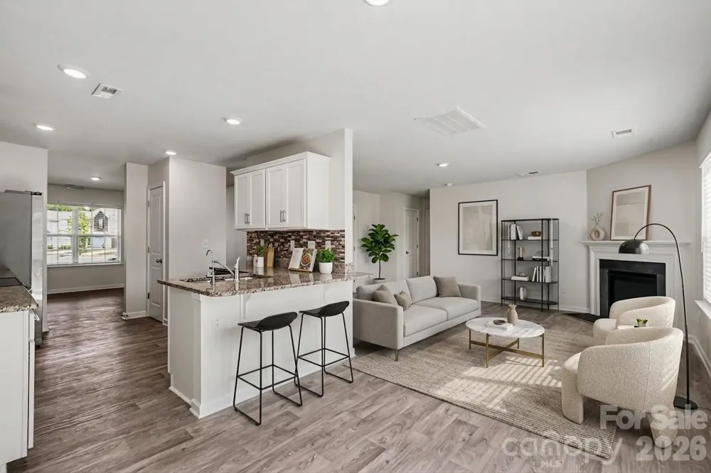 2727 Waybrook Drive Dallas, NC 28034