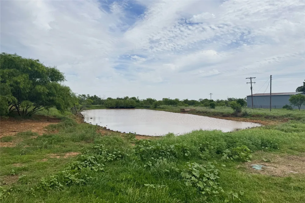 6718 FM 175 Henrietta, TX 76365