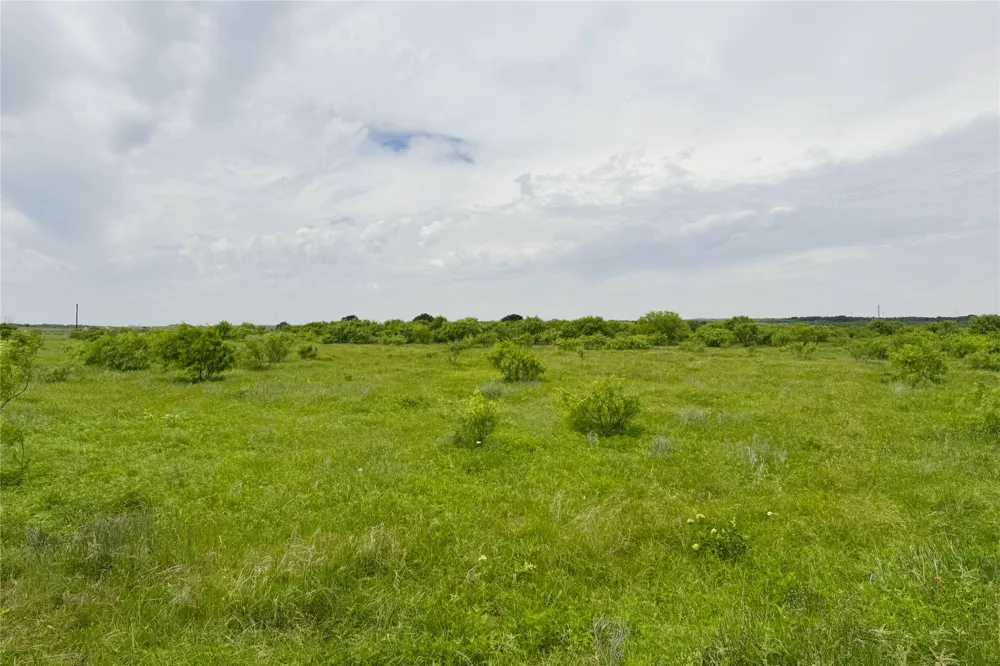 6718 FM 175 Henrietta, TX 76365