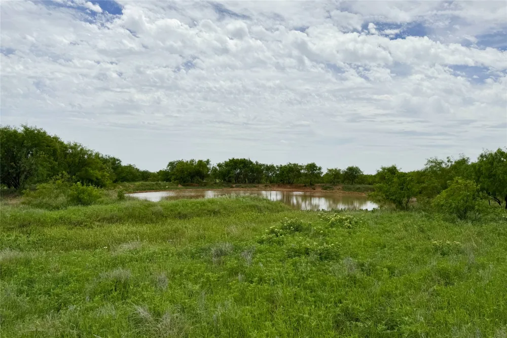 6718 FM 175 Henrietta, TX 76365