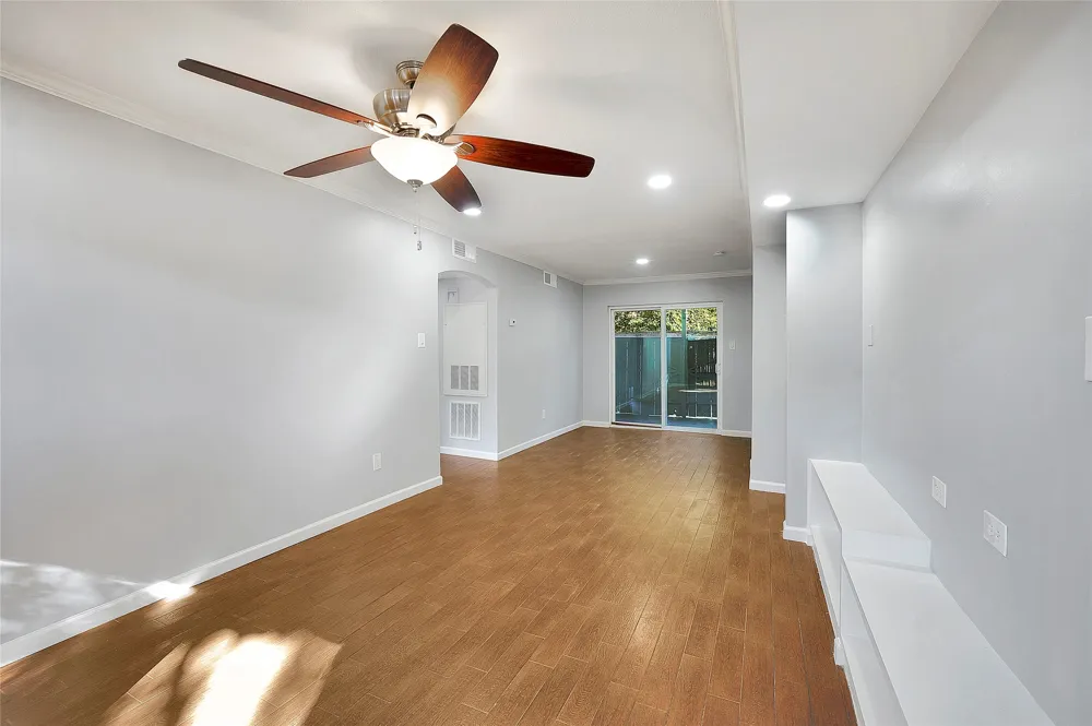 3300 Pebblebrook Drive #109 Seabrook, TX 77586