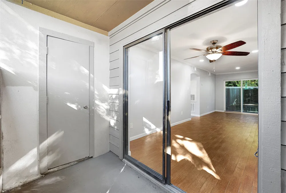 3300 Pebblebrook Drive #109 Seabrook, TX 77586