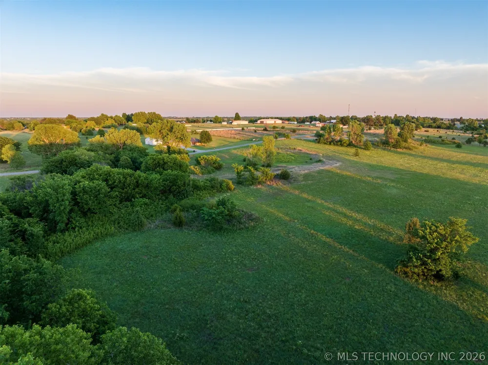 1 W County Road Tuttle, OK 73089