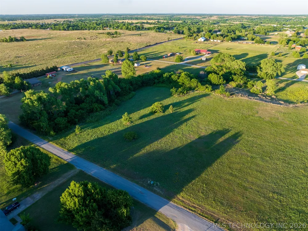 1 W County Road Tuttle, OK 73089