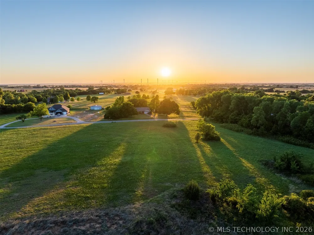 1 W County Road Tuttle, OK 73089