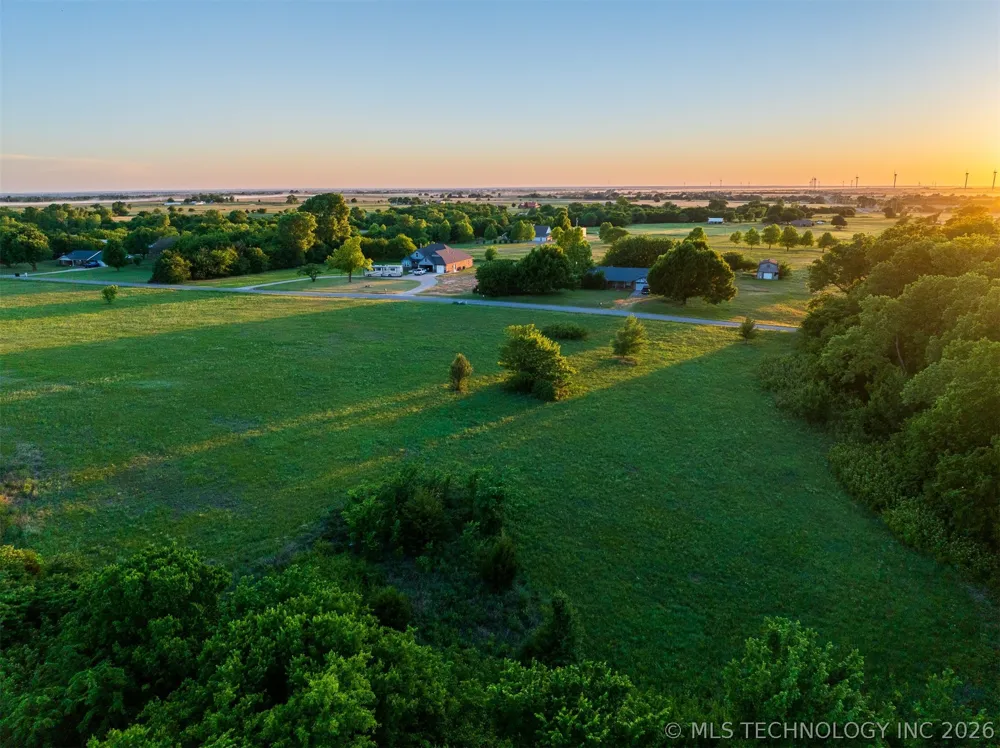 1 W County Road Tuttle, OK 73089