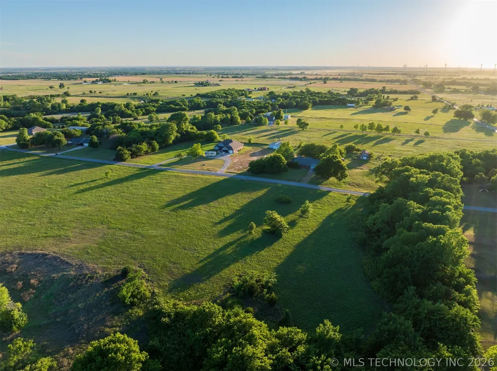 1 W County Road Tuttle, OK 73089