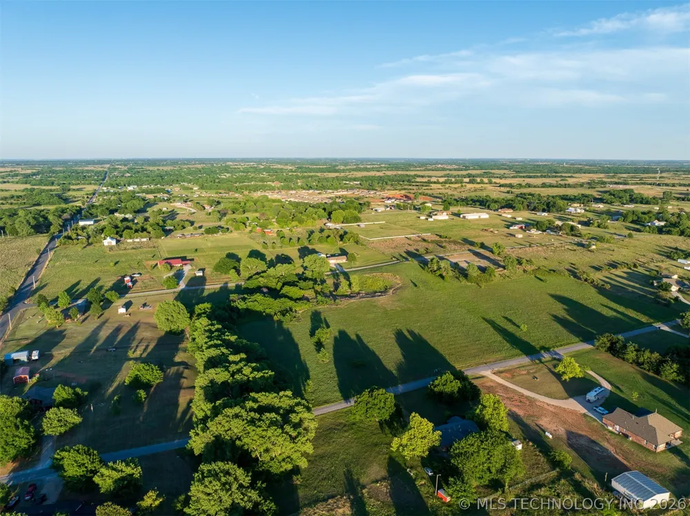 1 W County Road Tuttle, OK 73089