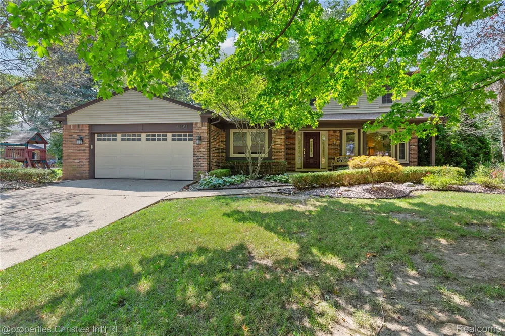 41101 Croydon Court Northville Township, MI 48168