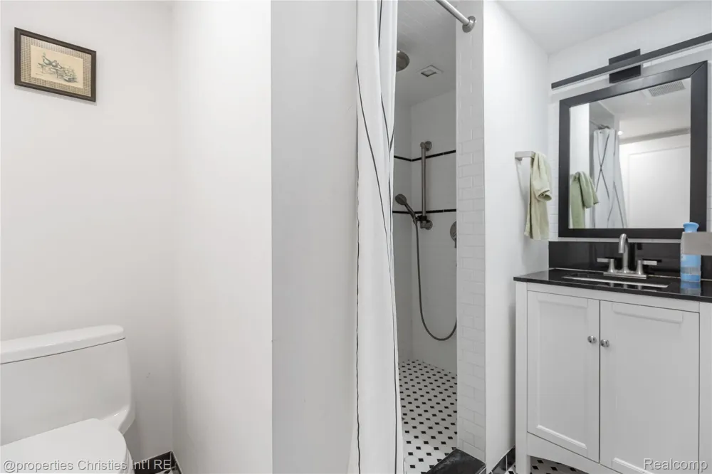 41101 Croydon Court Northville Township, MI 48168