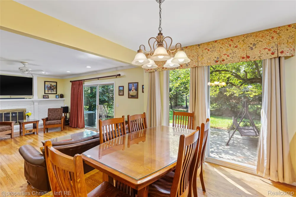 41101 Croydon Court Northville Township, MI 48168