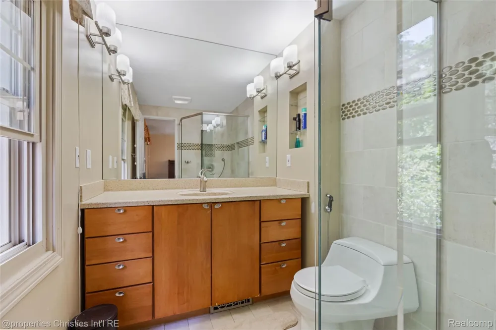 41101 Croydon Court Northville Township, MI 48168