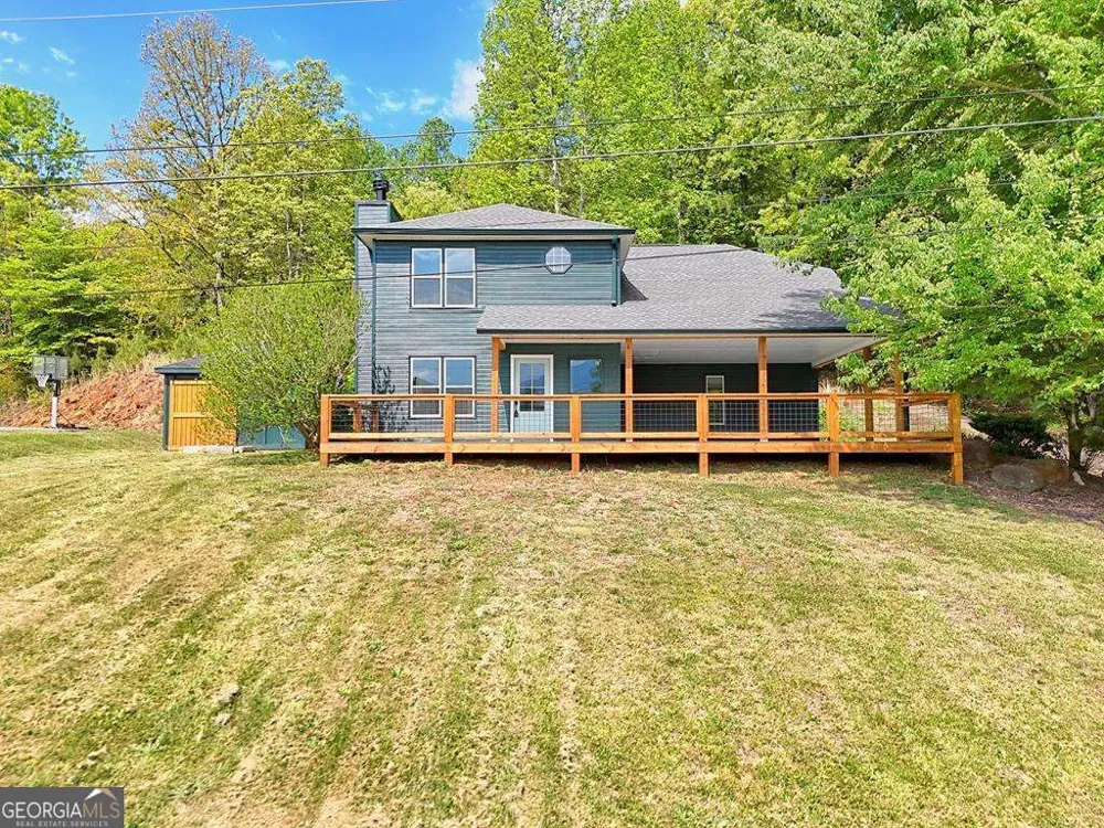 233 Bradshaw RD Hiawassee, GA 30546