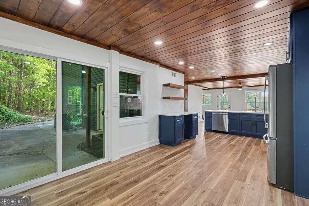 233 Bradshaw RD Hiawassee, GA 30546