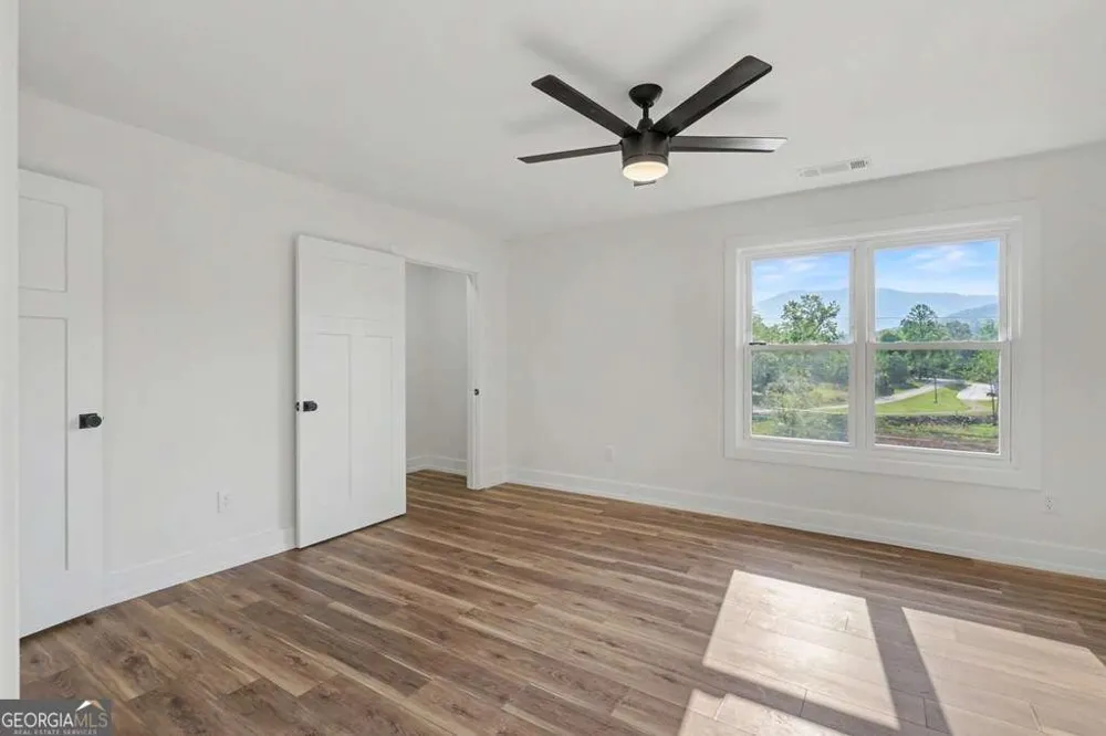 233 Bradshaw RD Hiawassee, GA 30546