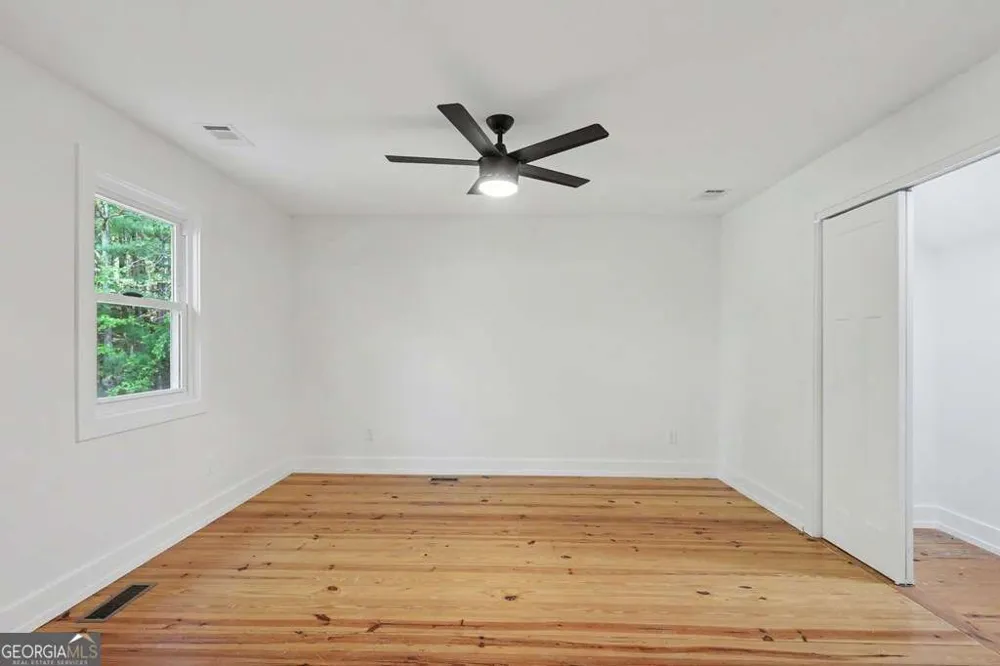 233 Bradshaw RD Hiawassee, GA 30546