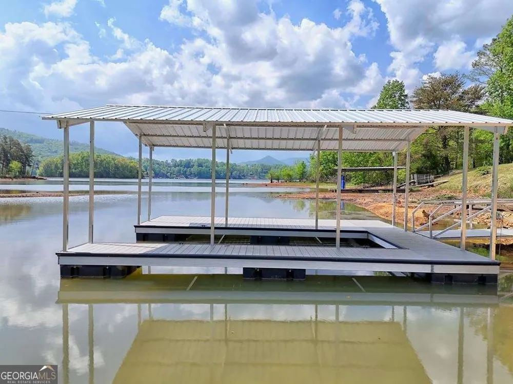 233 Bradshaw RD Hiawassee, GA 30546