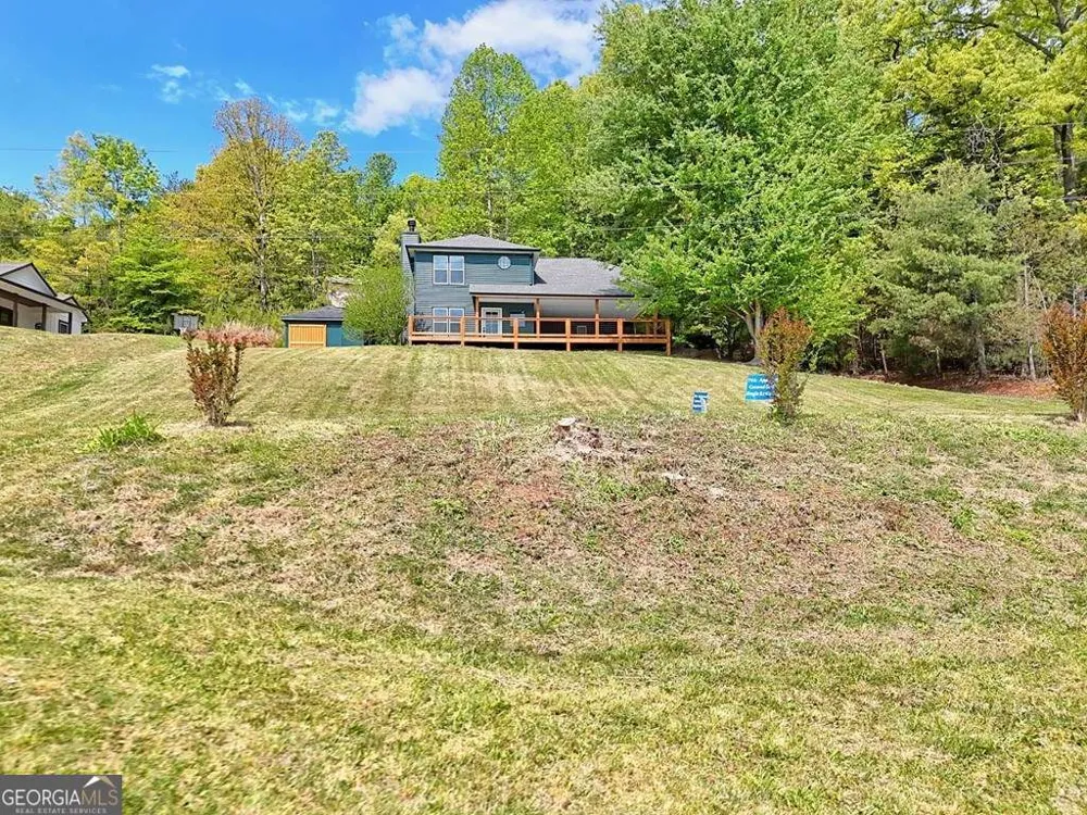 233 Bradshaw RD Hiawassee, GA 30546