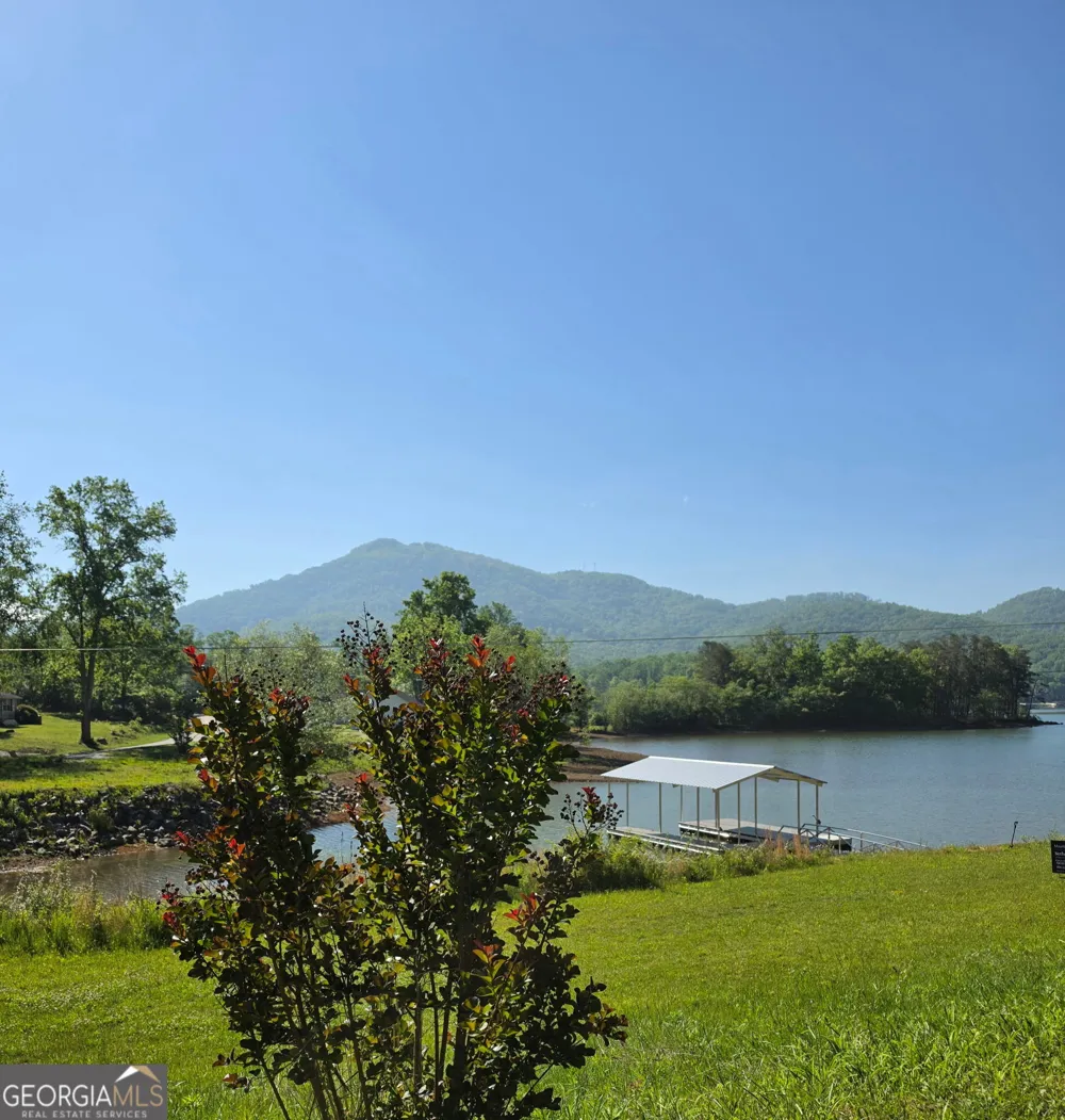 233 Bradshaw RD Hiawassee, GA 30546