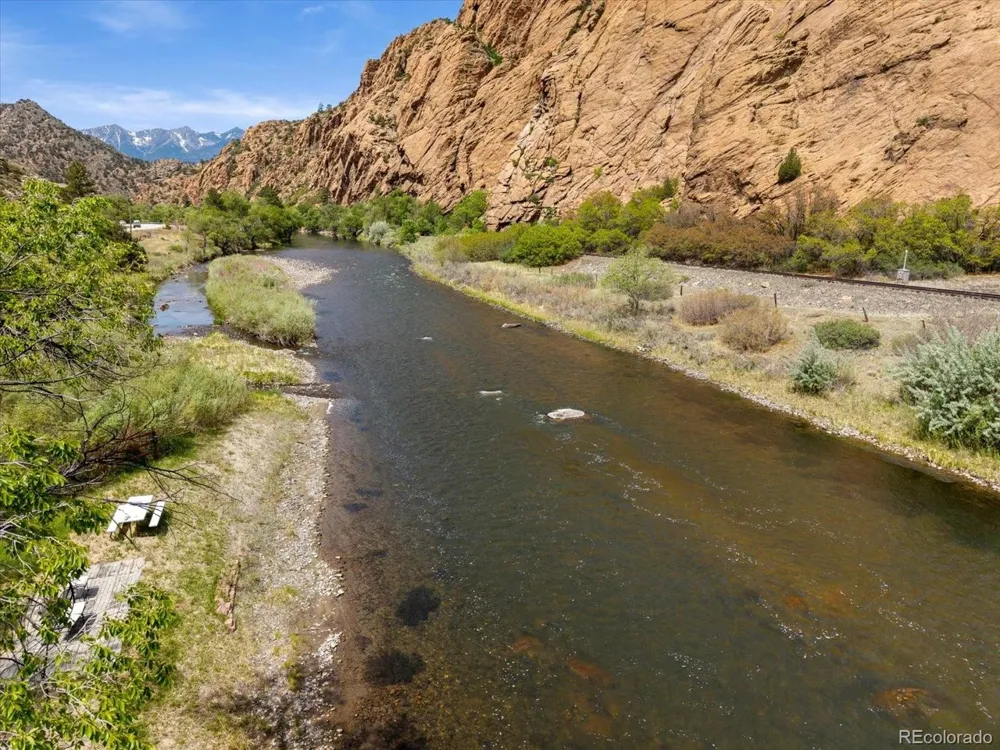 19811 US Highway 50 Cotopaxi, CO 81223
