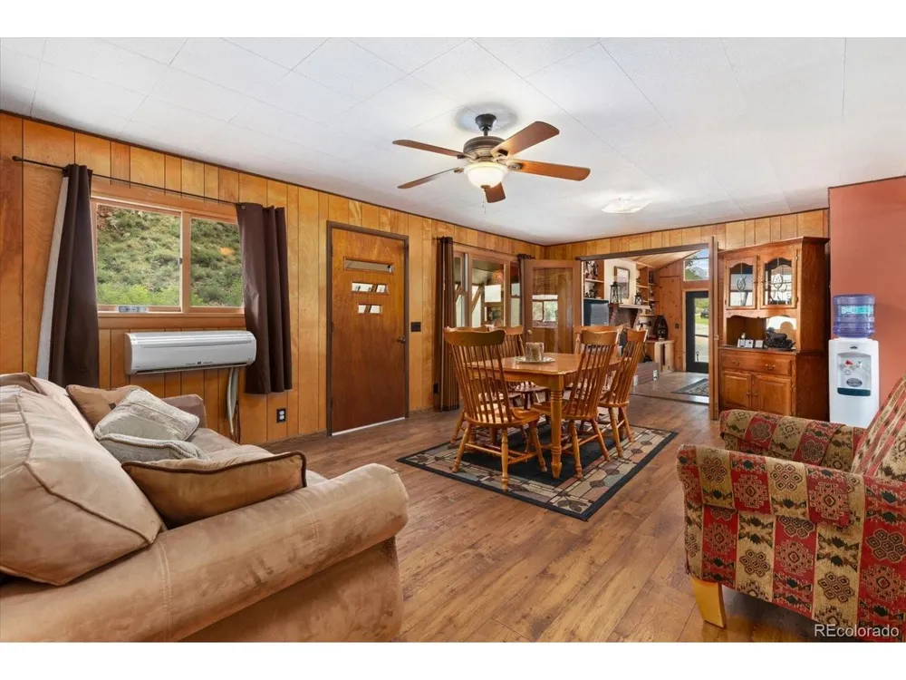 19811 US Highway 50 Cotopaxi, CO 81223