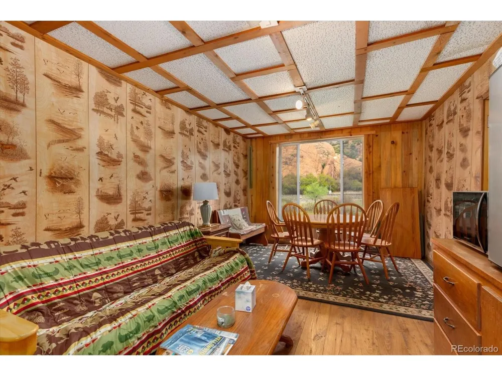 19811 US Highway 50 Cotopaxi, CO 81223