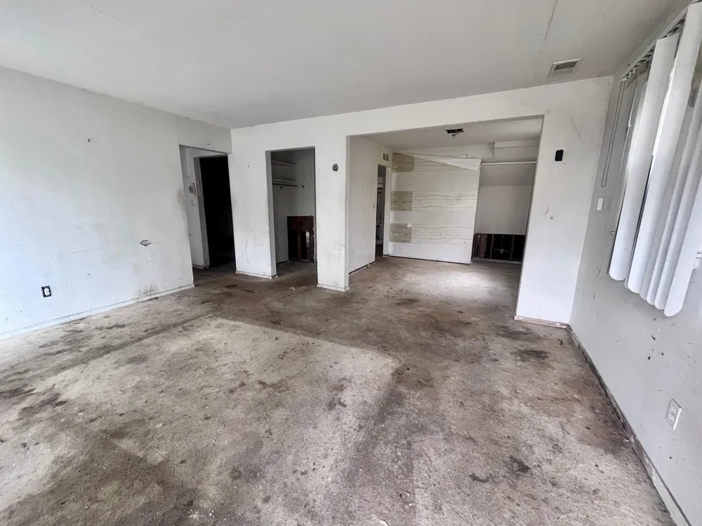20043 Wyoming Avenue Detroit, MI 48221