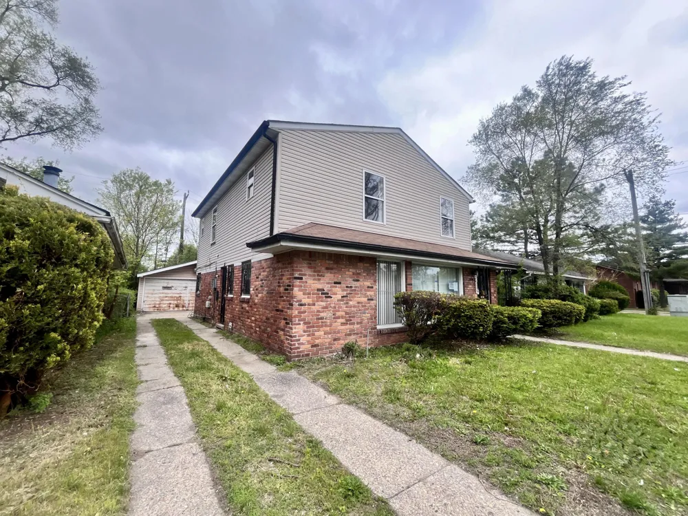 20043 Wyoming Avenue Detroit, MI 48221