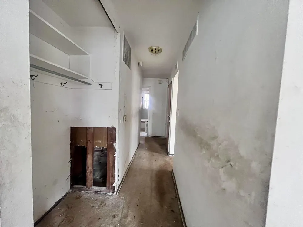 20043 Wyoming Avenue Detroit, MI 48221