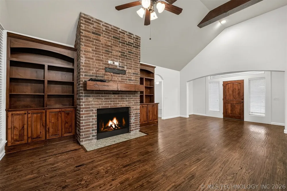1902 E 370 ROAD Talala, OK 74080