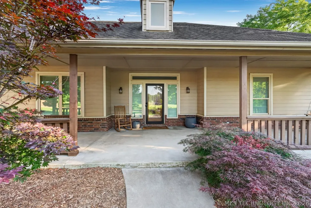 1902 E 370 ROAD Talala, OK 74080