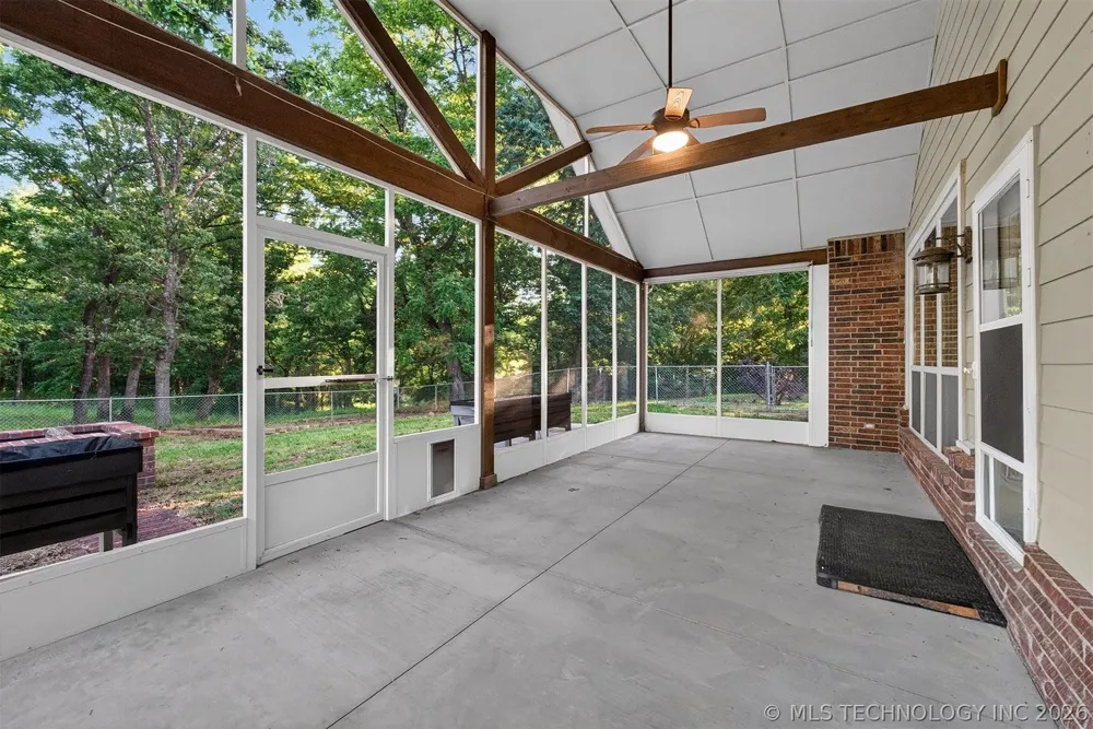 1902 E 370 ROAD Talala, OK 74080