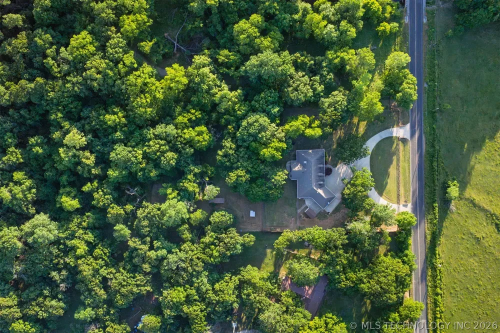 1902 E 370 ROAD Talala, OK 74080