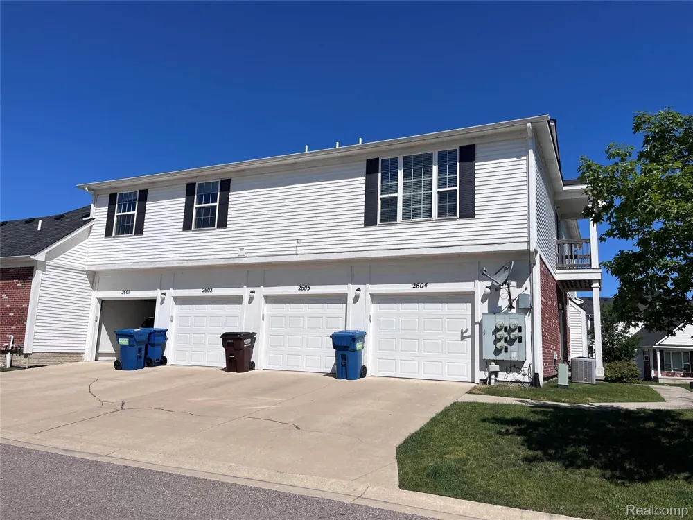 2604 Riversedge Drive #10 Saline Township, MI 48176