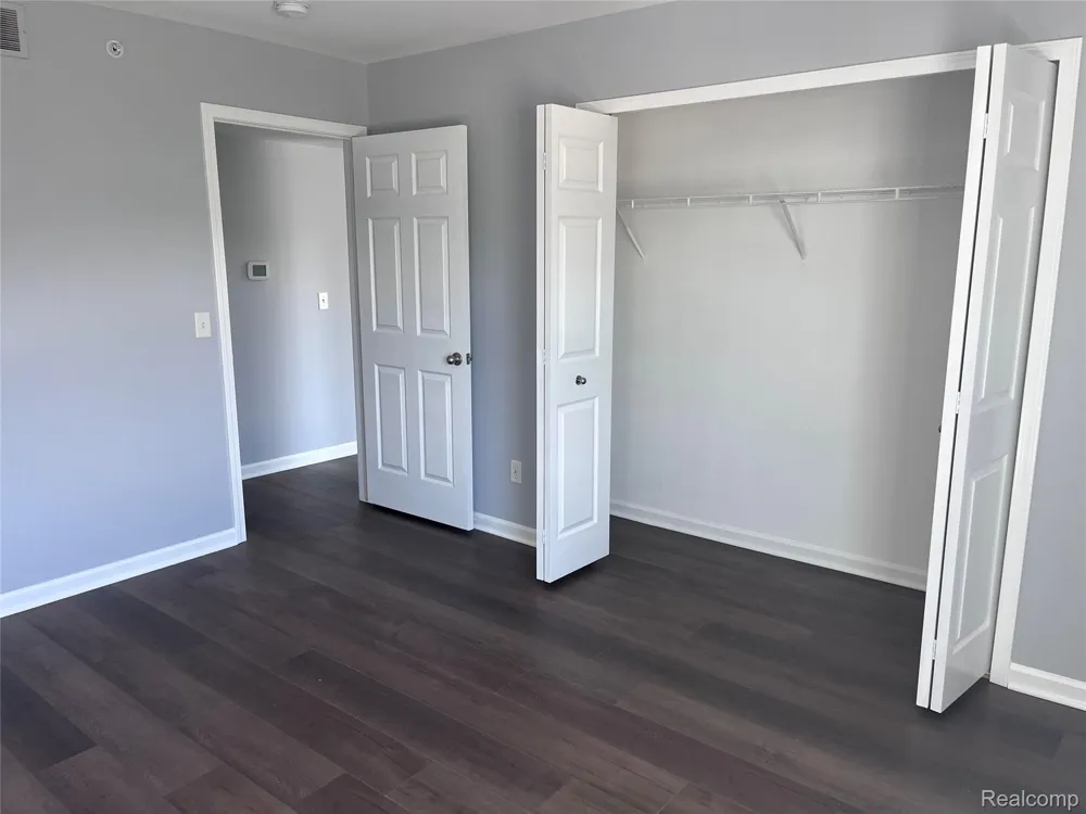 2604 Riversedge Drive #10 Saline Township, MI 48176