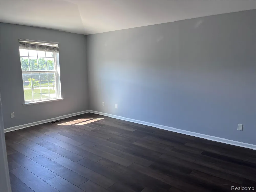 2604 Riversedge Drive #10 Saline Township, MI 48176
