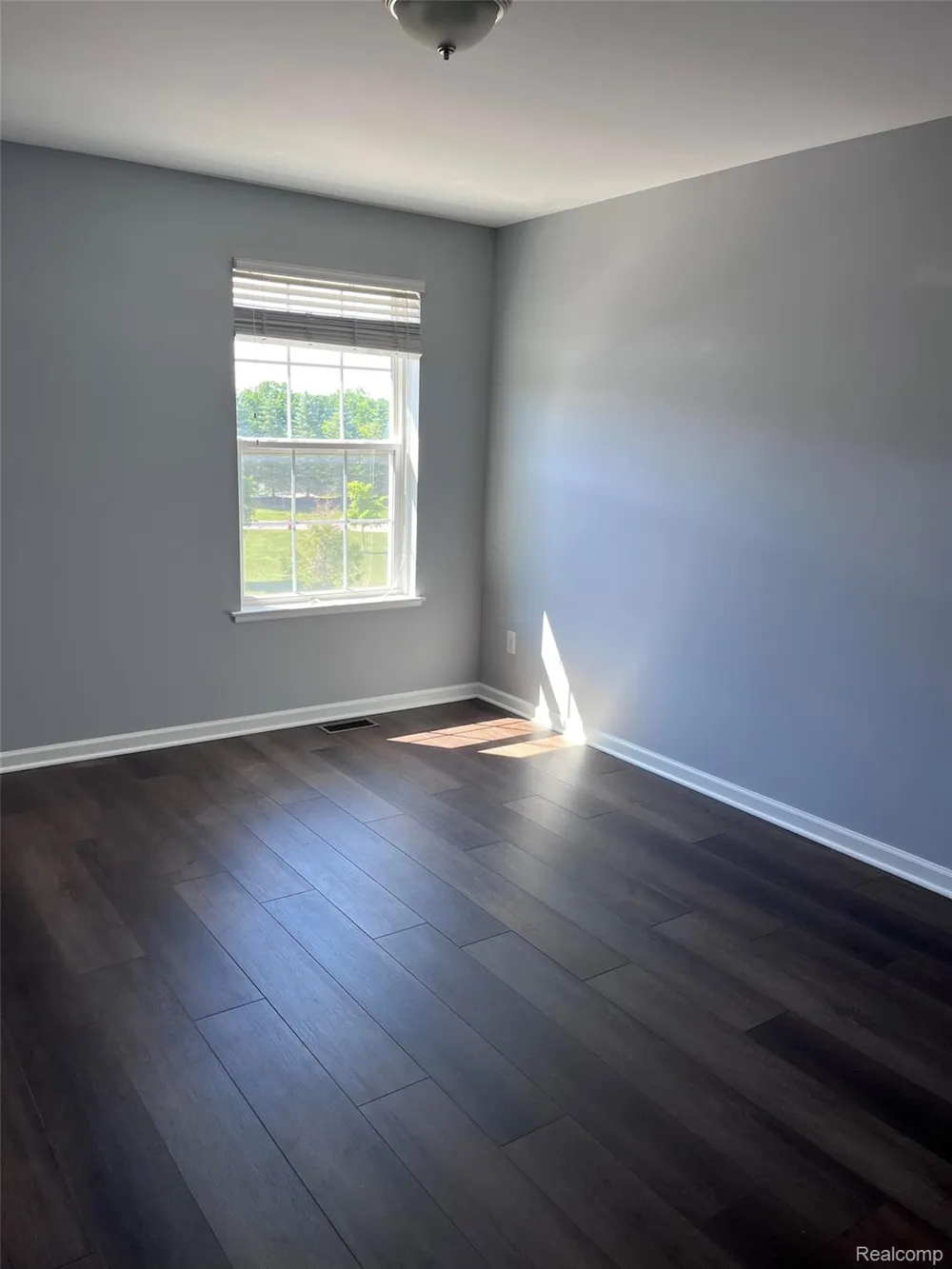 2604 Riversedge Drive #10 Saline Township, MI 48176