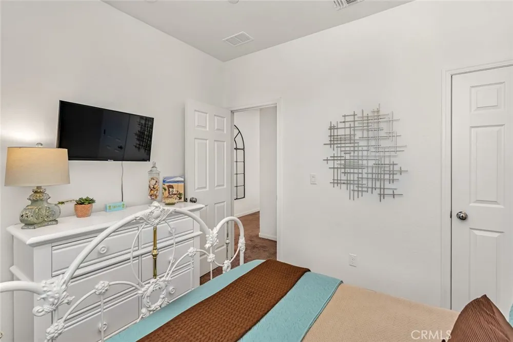 2082 Bidan Chowchilla, CA 93610