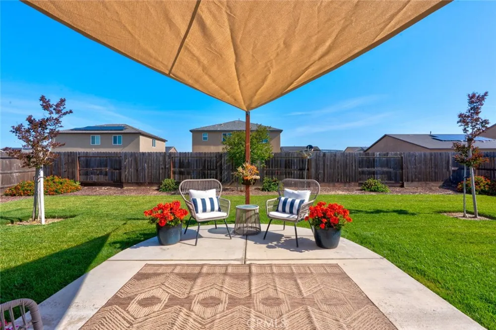 2082 Bidan Chowchilla, CA 93610