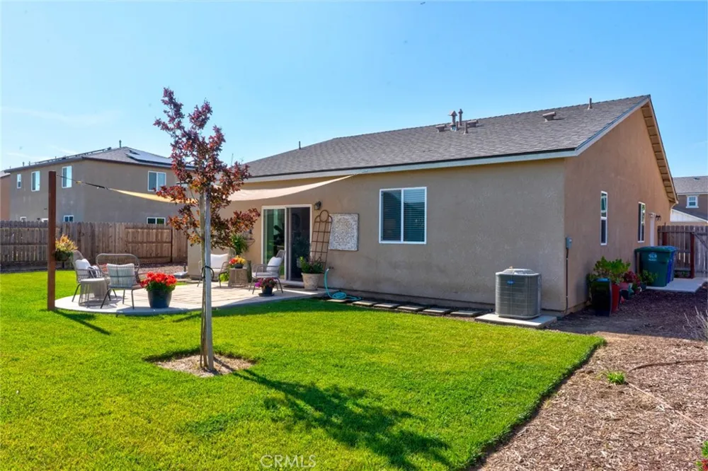 2082 Bidan Chowchilla, CA 93610