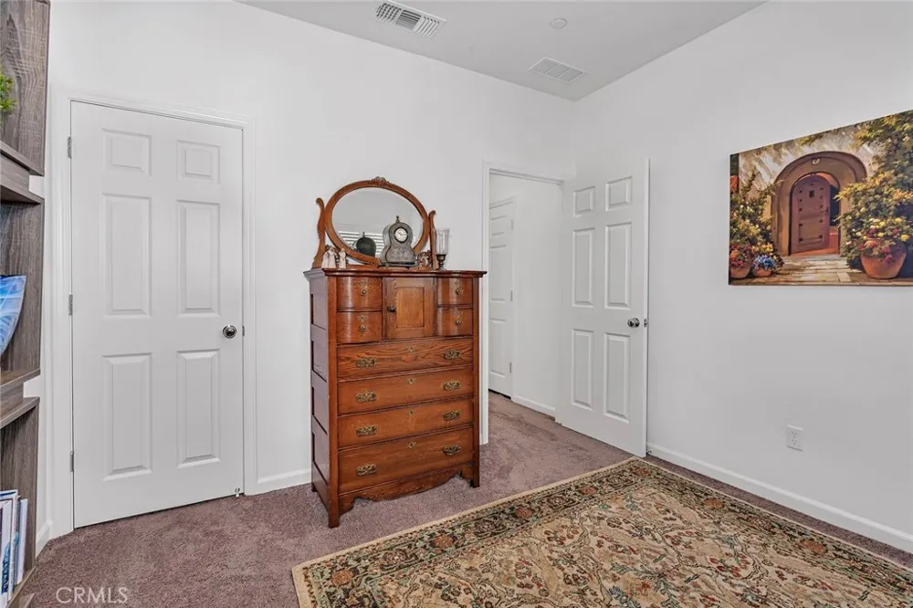 2082 Bidan Chowchilla, CA 93610