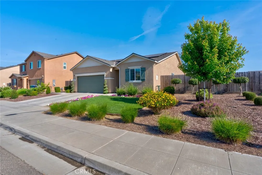 2082 Bidan Chowchilla, CA 93610